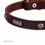 Halsband Leder 2 cm mit Barock Platten verziert_4