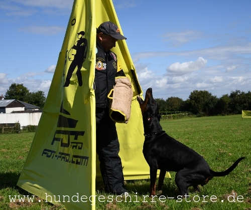 Schutzarm mit bequemen Handriffen