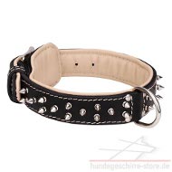 Nappa Gepolstert Lederhalsband mit Vernickelten Spikes