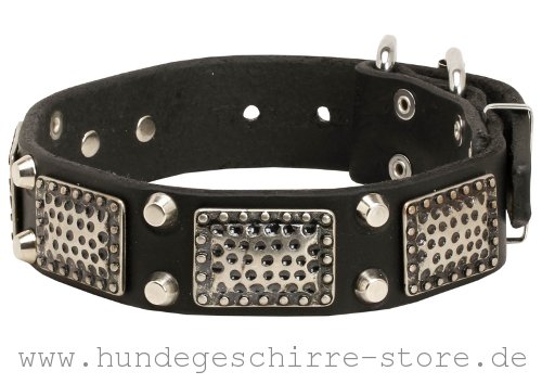 Leder Hundehalsband mit rechteckigen Platten und Pyramiden